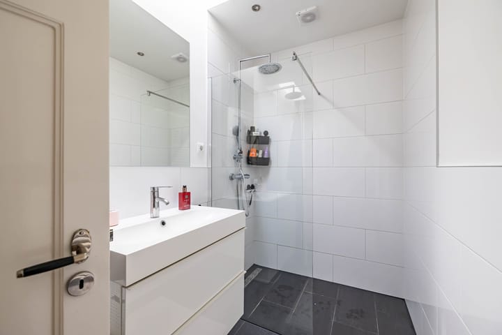 Photo 25 of Oosterhamrikkade 24-B