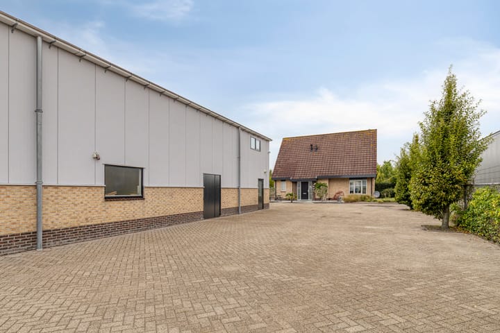 Photo 37 of Het Helmhout 53