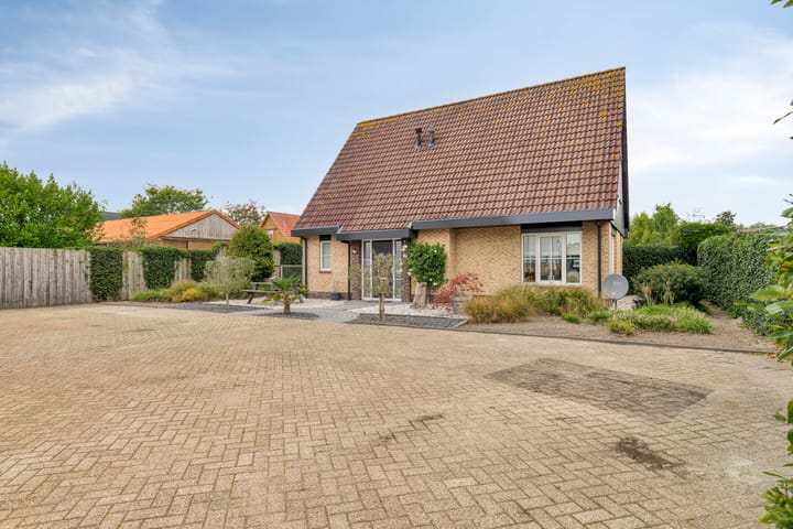 Photo 43 of Het Helmhout 53