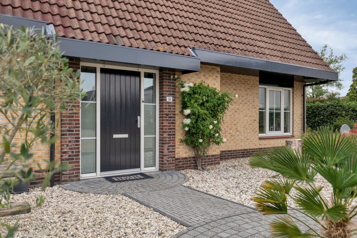 Photo 45 of Het Helmhout 53