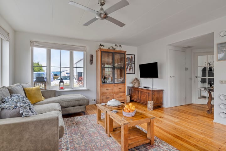 Photo 52 of Het Helmhout 53