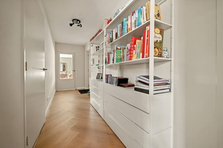 Photo 11 of Beatrixlaan 52-B