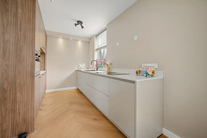 Photo 23 of Beatrixlaan 52-B