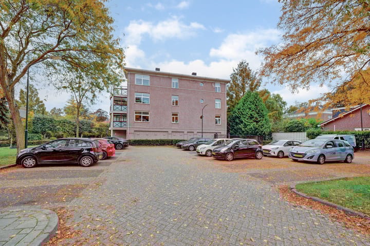 Photo 38 of Beatrixlaan 52-B