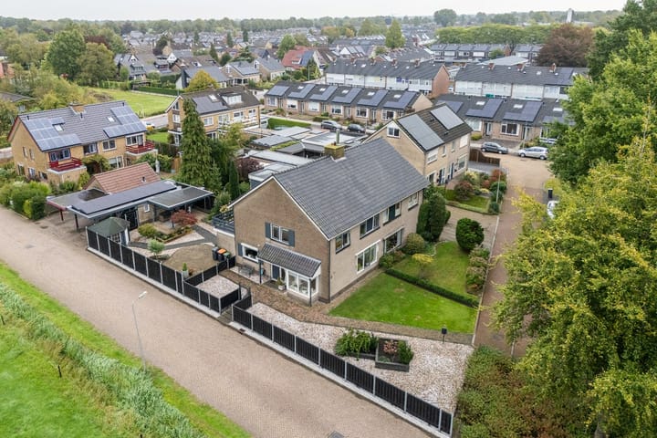 Photo 46 of Johan Frisostraat 8