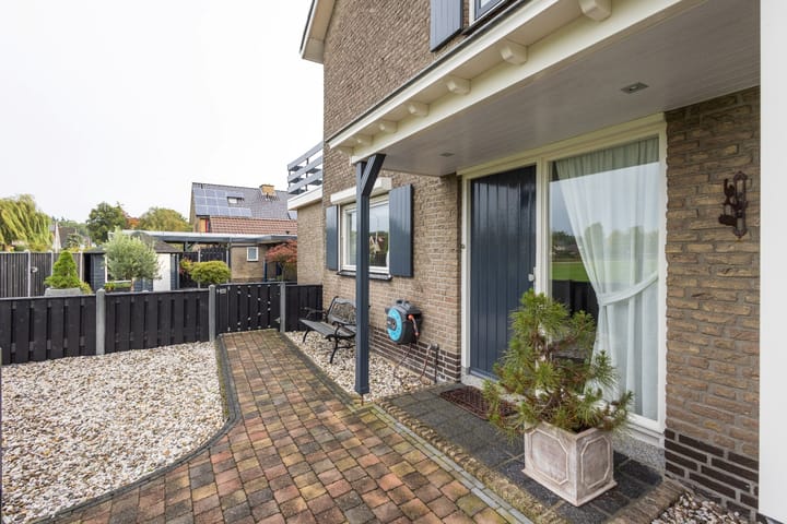 Photo 47 of Johan Frisostraat 8