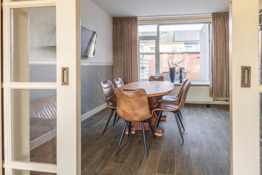 Foto 13 van Prins Clausstraat 2