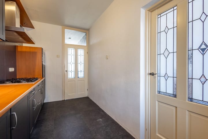 Foto 16 van Prins Clausstraat 2