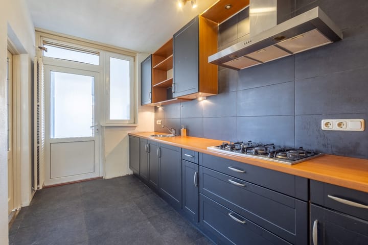 Foto 19 van Prins Clausstraat 2