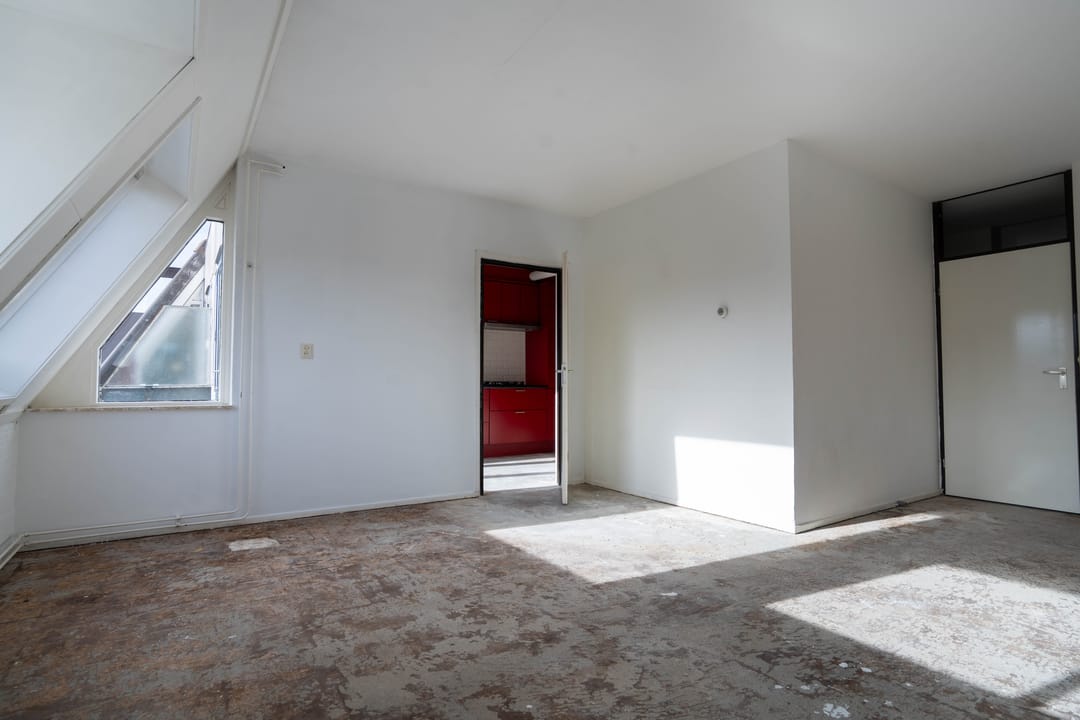 Foto 2 van Van Beuningenstraat 18-D