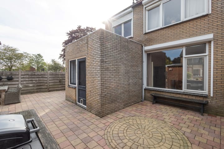 Foto 32 van Prins Clausstraat 2