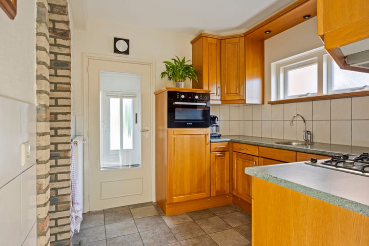 Foto 16 van Boortorenstraat 2