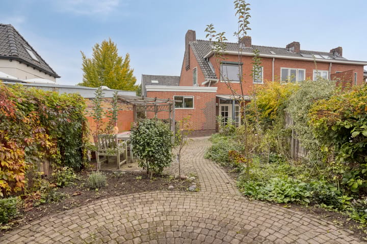 Foto 44 van Baankstraat 31-C