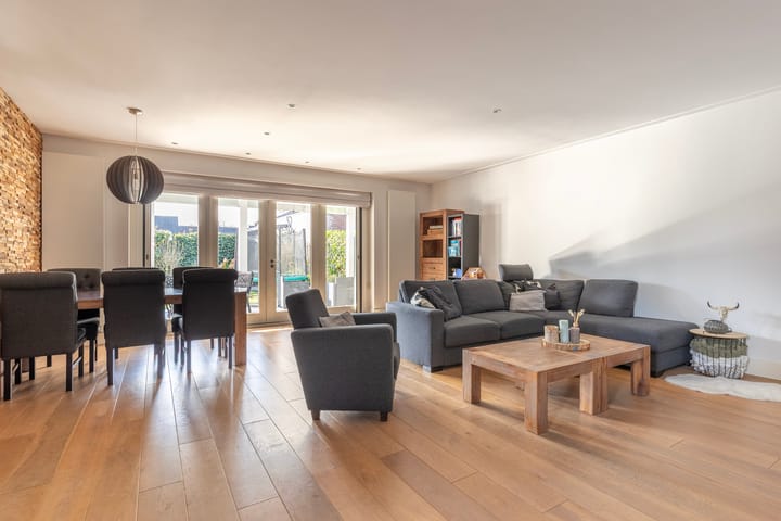 Foto 8 van S L van Alterenlaan 3-A