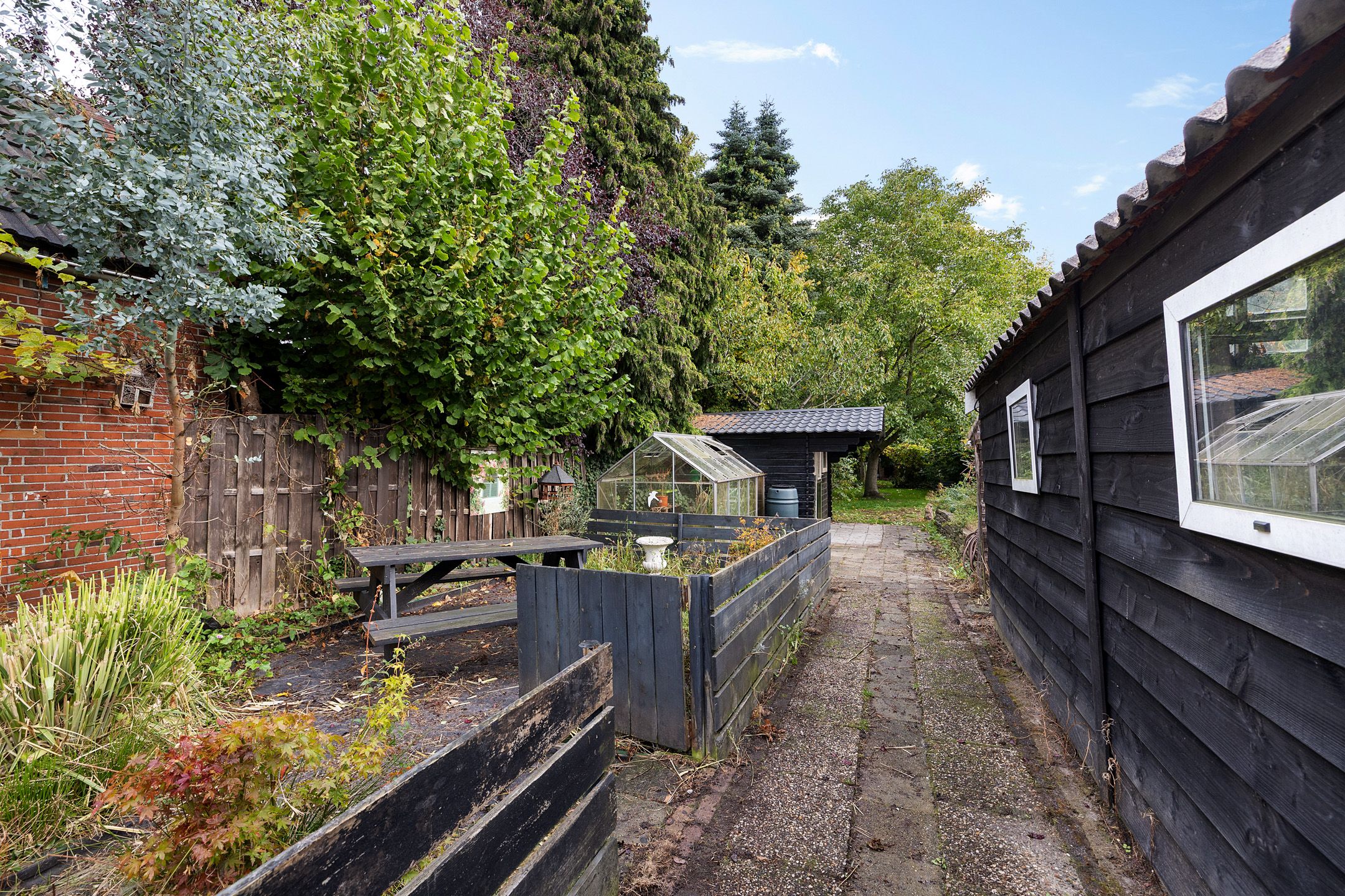 Photo 36 of Sluisstraat 102