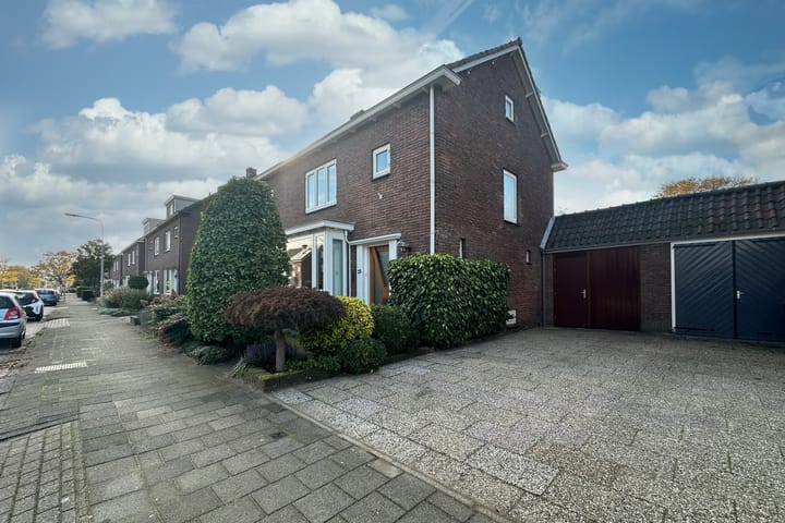 Foto 2 van Stationsstraat 15