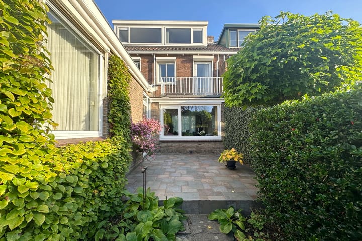 Foto 26 van Stationsstraat 15