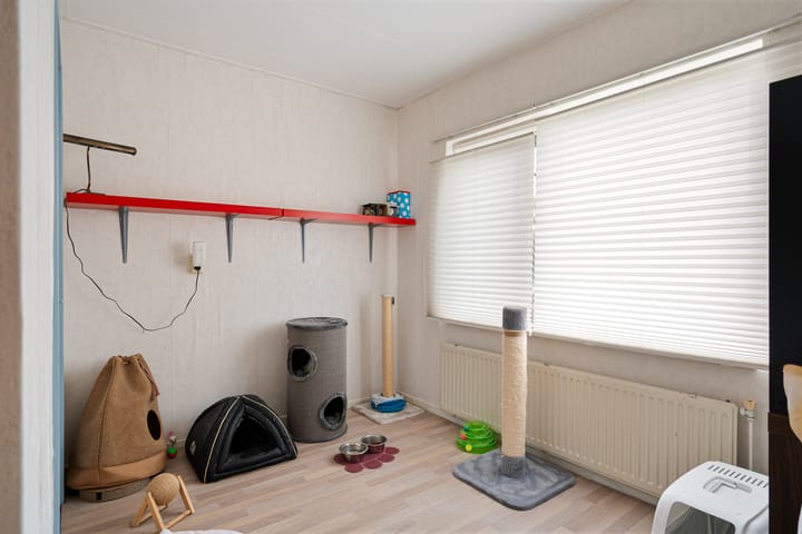 Photo 22 of Prinses Beatrixstraat 12