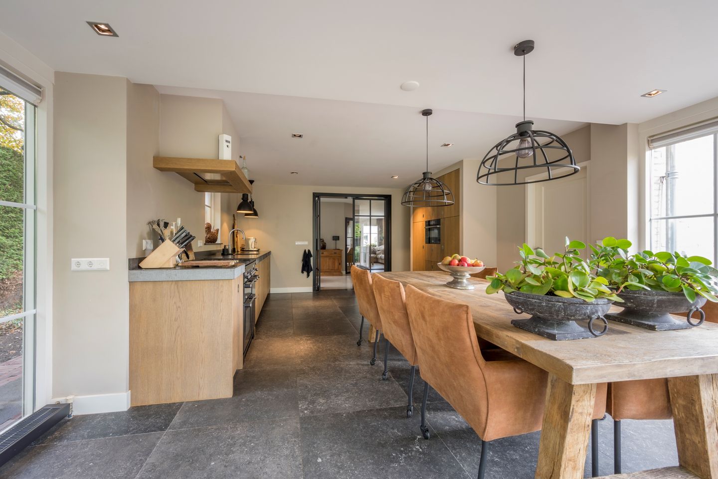 Foto 5 van De Ruijterlaan 20