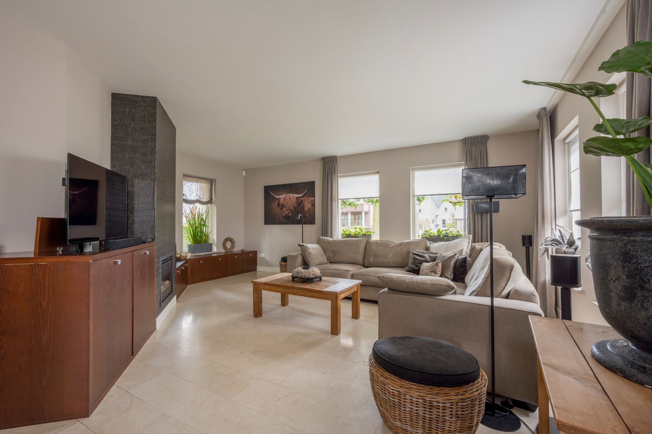 Foto 12 van De Ruijterlaan 20