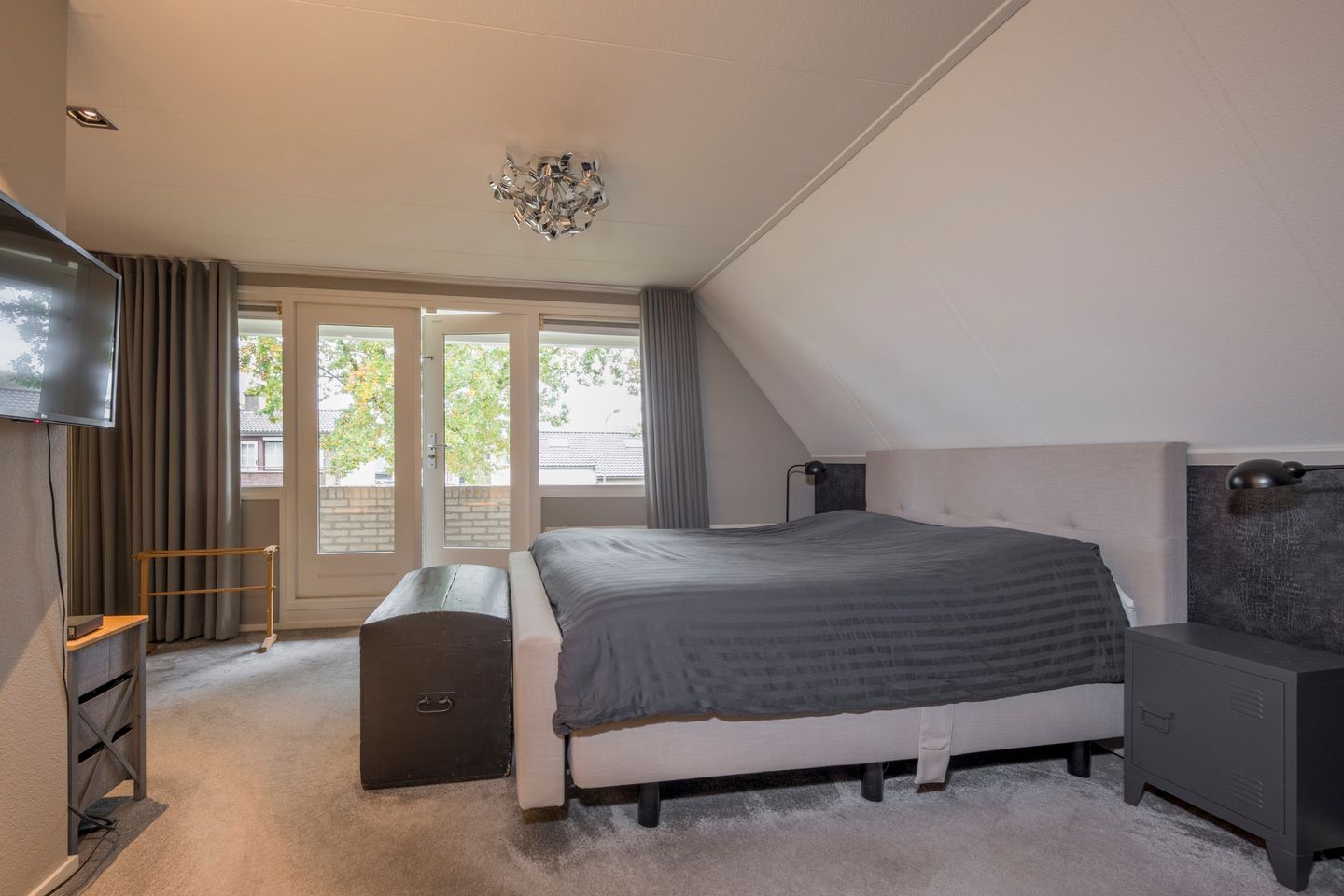 Foto 25 van De Ruijterlaan 20