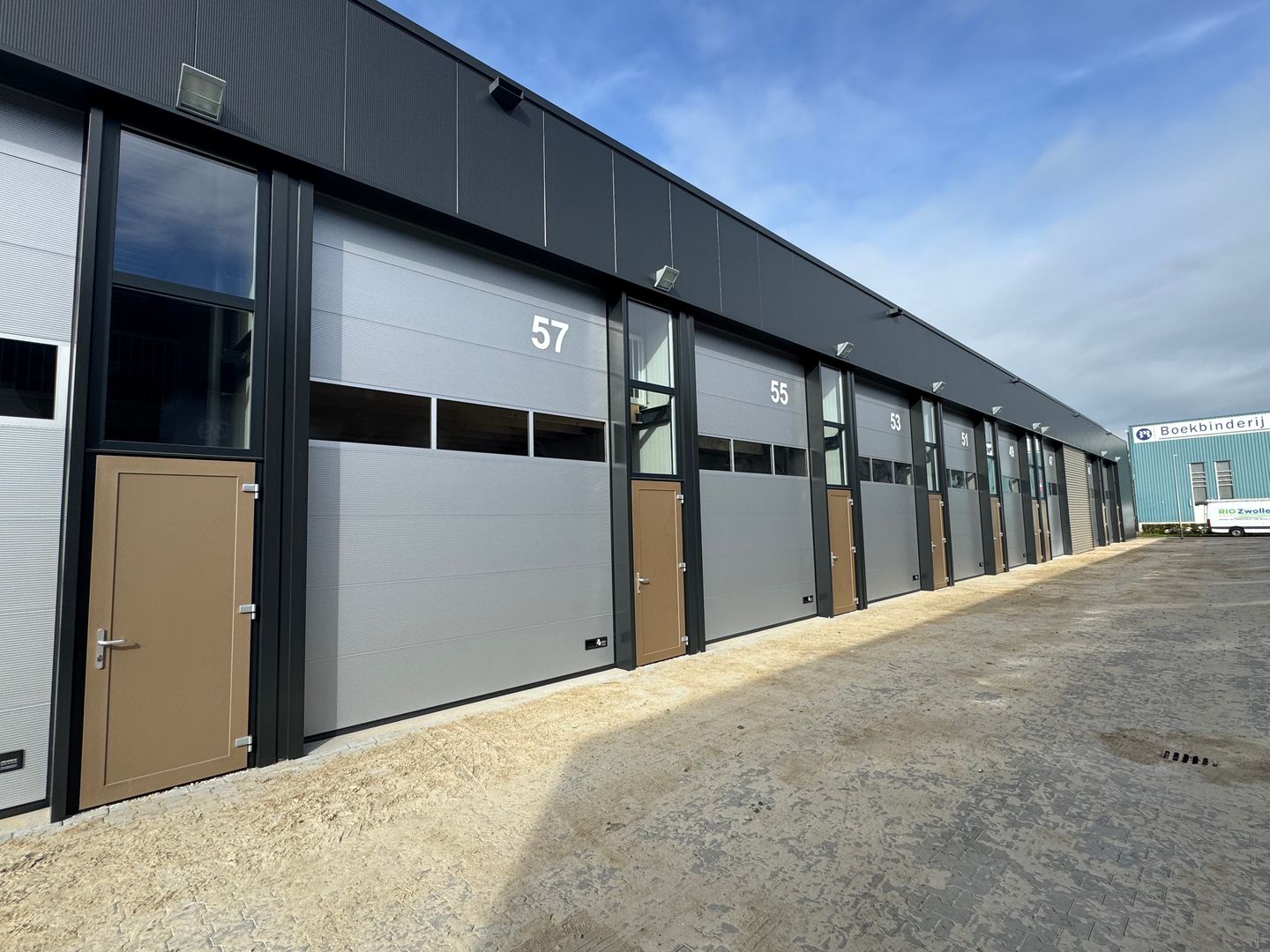 Bekijk foto 2 van Pascalweg 57