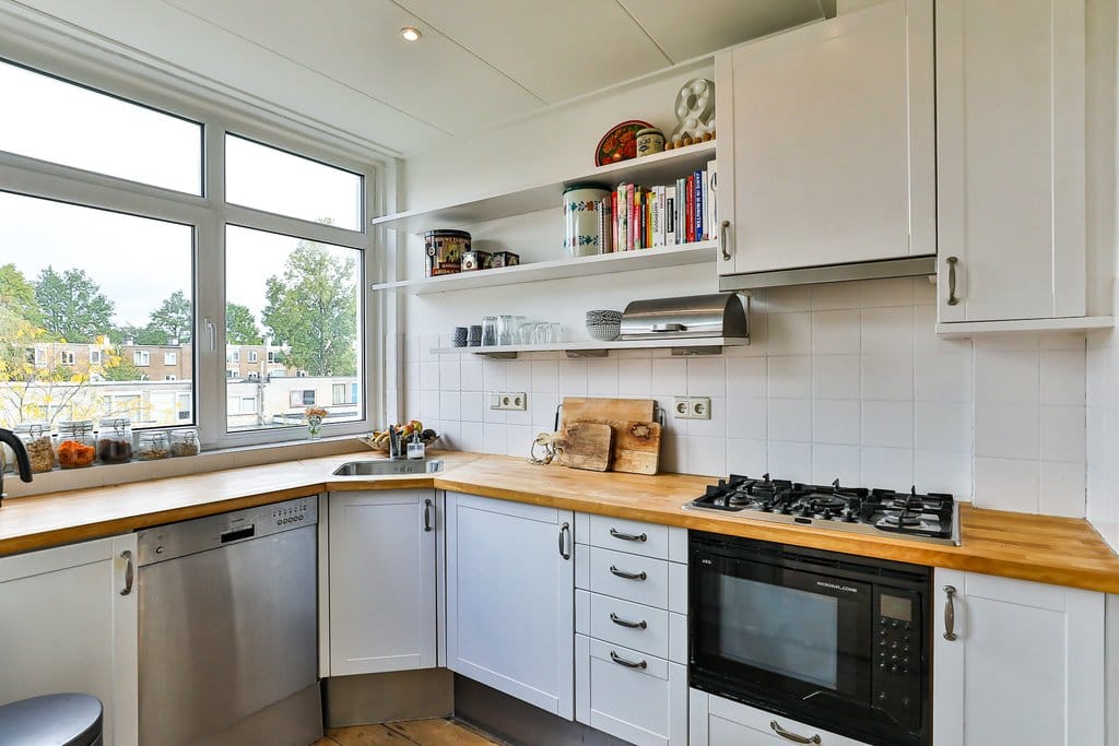 Photo 8 of Van Royenlaan 43-A