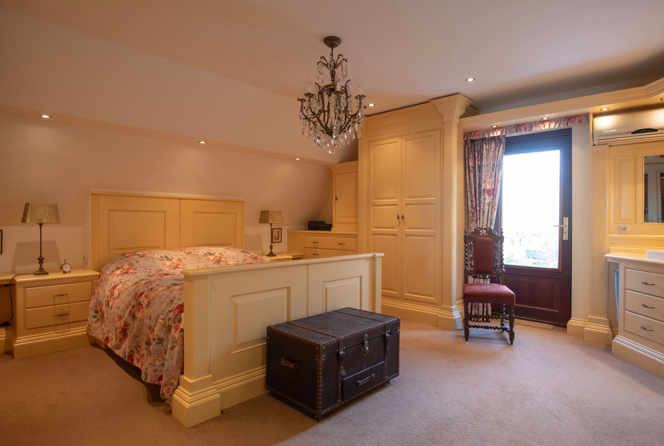 Photo 27 of Achtergaardsestraat 25