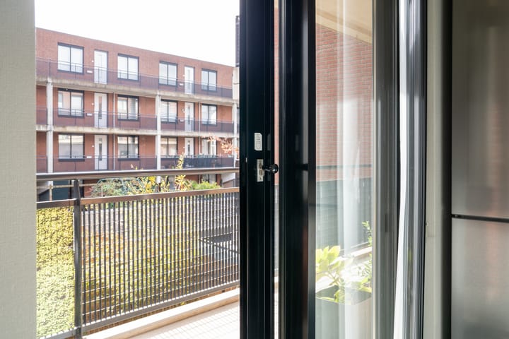 Foto 12 van Hondiusstraat 2-B