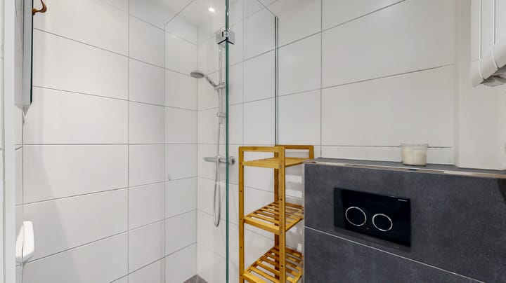 Photo 21 of Soendastraat 20-H