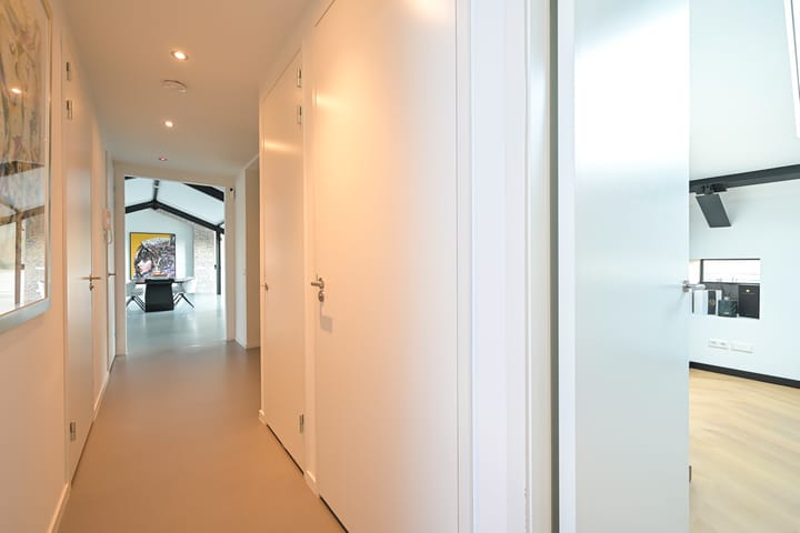 Foto 12 van Plesmanweg 541