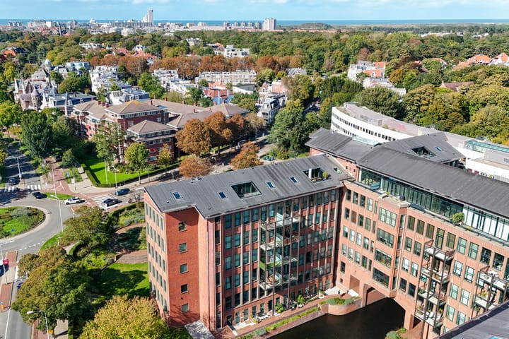 Foto 26 van Plesmanweg 541