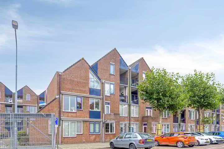 Van Dishoeckstraat 64