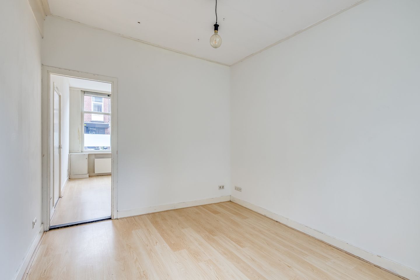 Foto 10 van Adelaarstraat 59