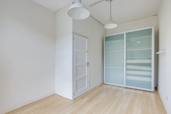 Foto 22 van Adelaarstraat 59