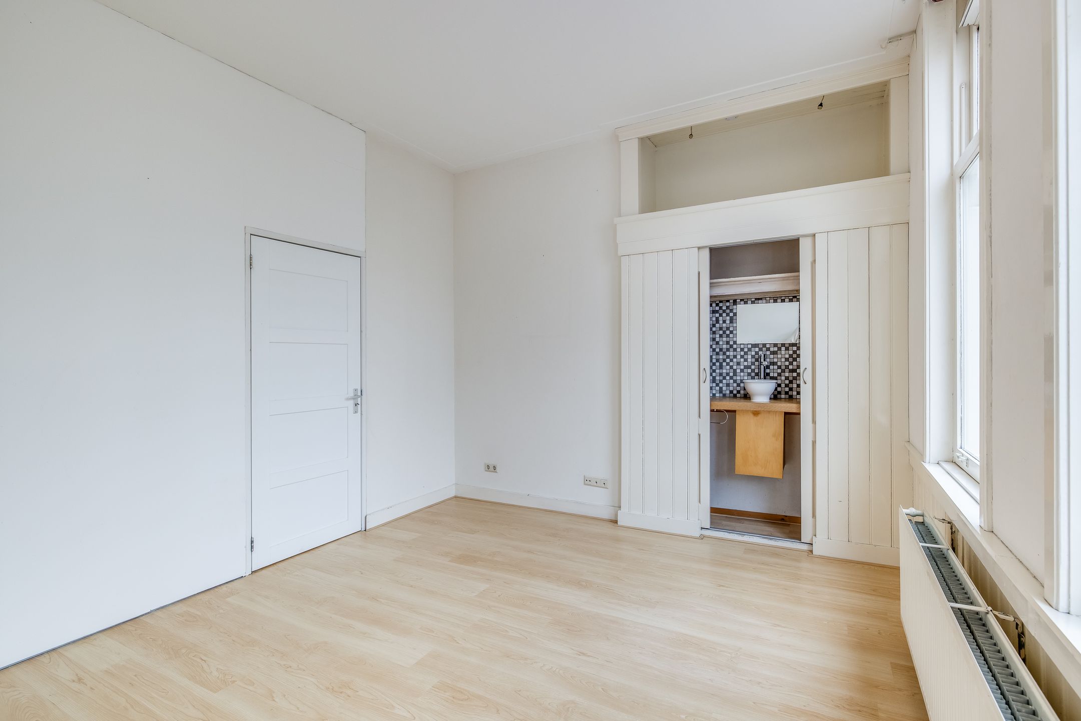 Foto 24 van Adelaarstraat 59