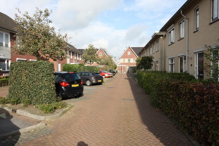 Photo 28 of Esrand 24