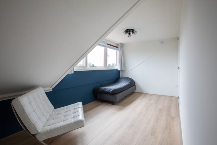 Foto 44 van J. Schaperstraat 6