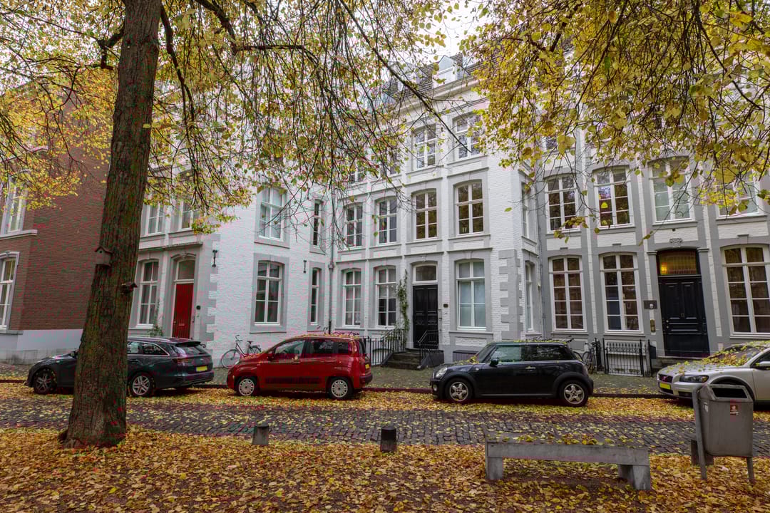 Foto 1 van Grote Looiersstraat 16-D01