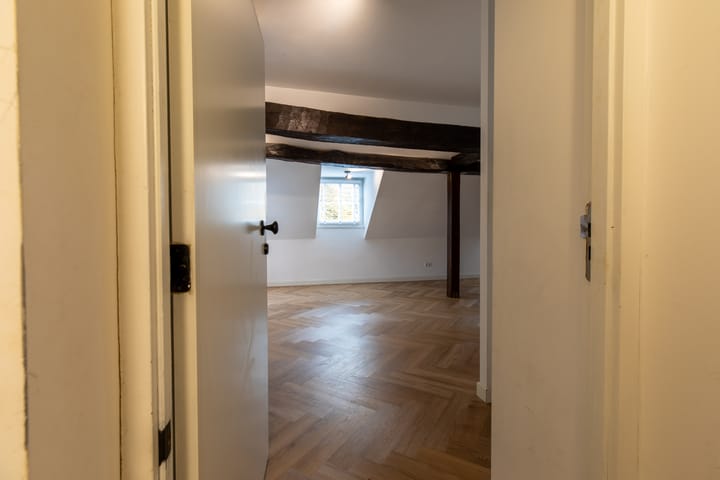 Foto 6 van Grote Looiersstraat 16-D01