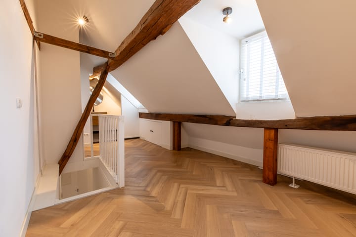 Foto 14 van Grote Looiersstraat 16-D01