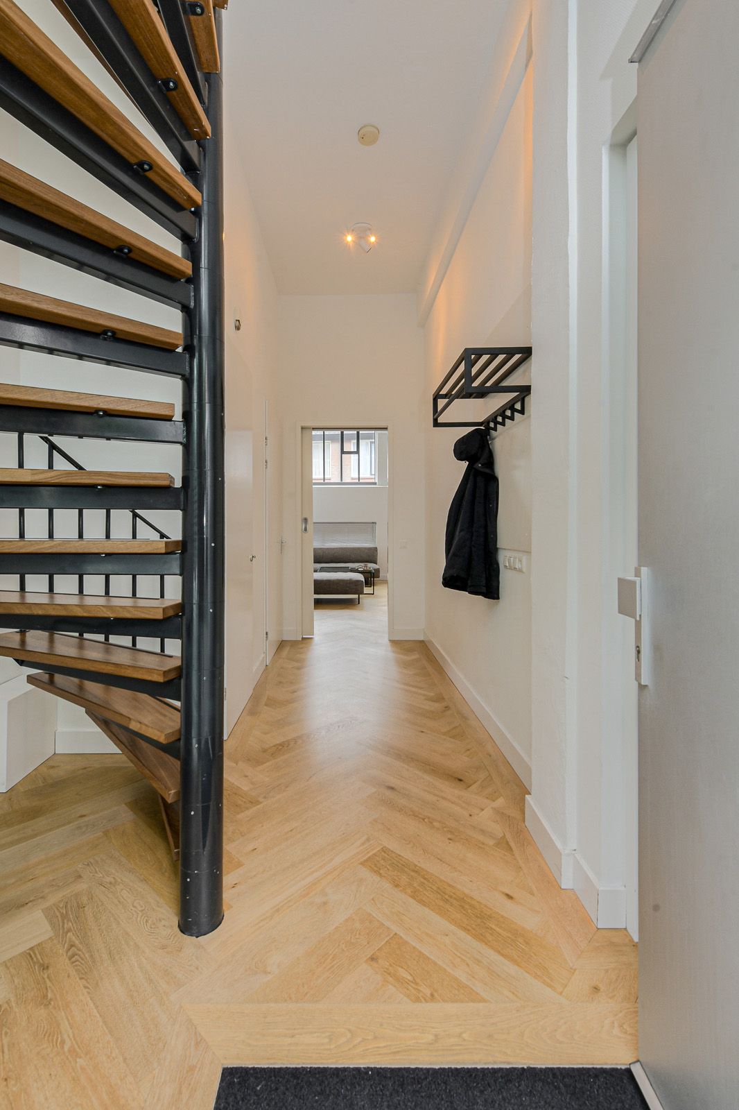 Foto 16 van Kloosterstraat 12-A