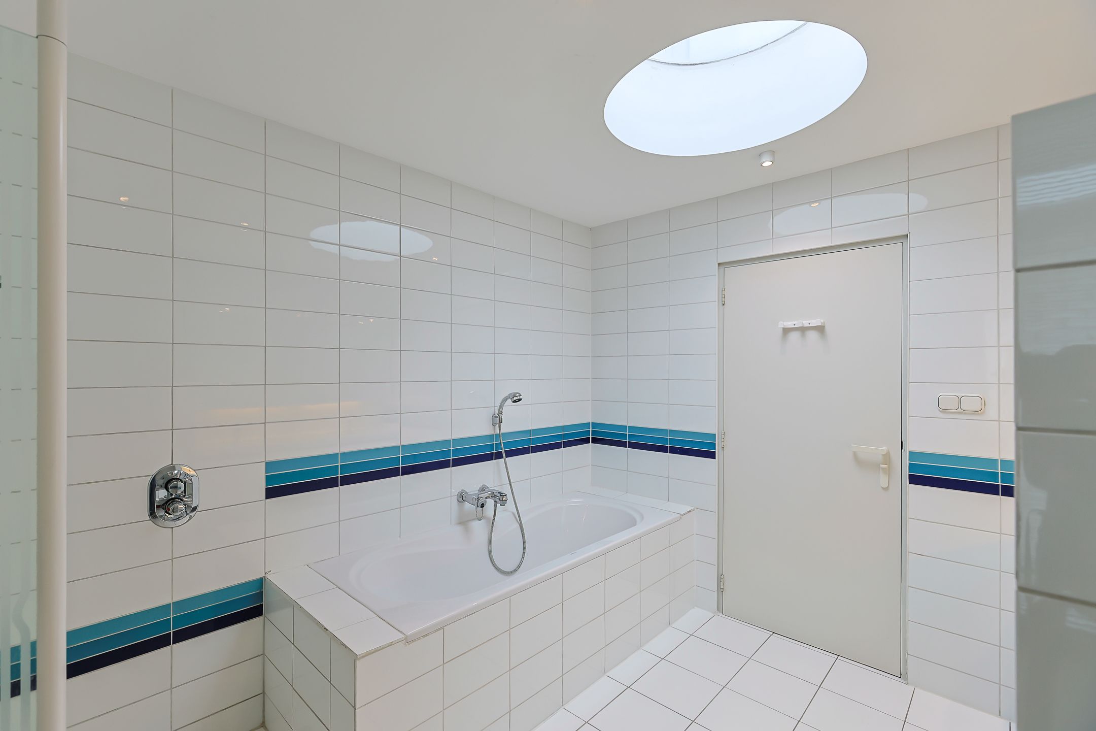 Photo 24 of Lentekade 15