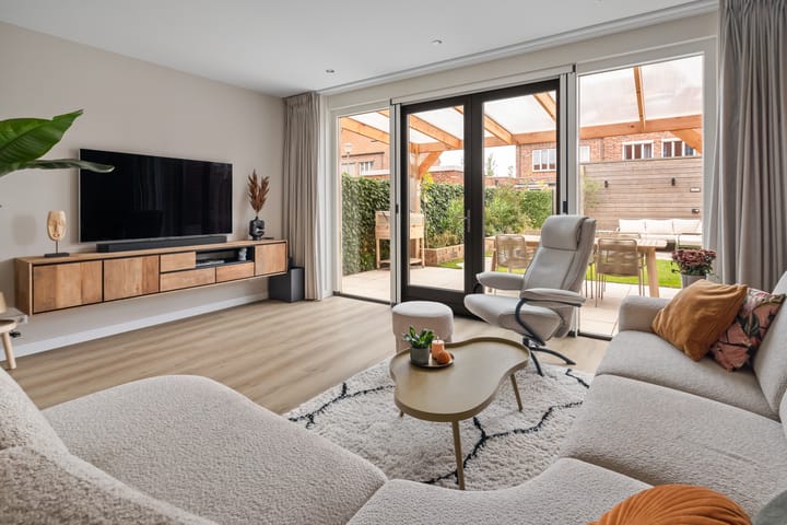 Photo 15 of Ebbenhout 92