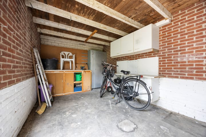 Photo 36 of Drakensteinstraat 27