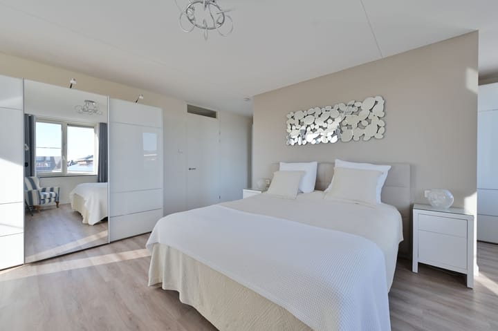 Foto 10 van Regenboog 16