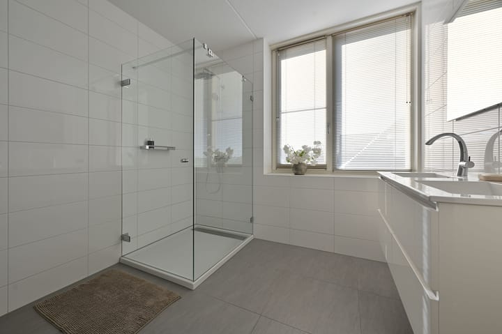 Foto 15 van Regenboog 16