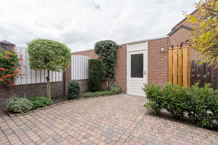 Foto 35 van Dahliastraat 87