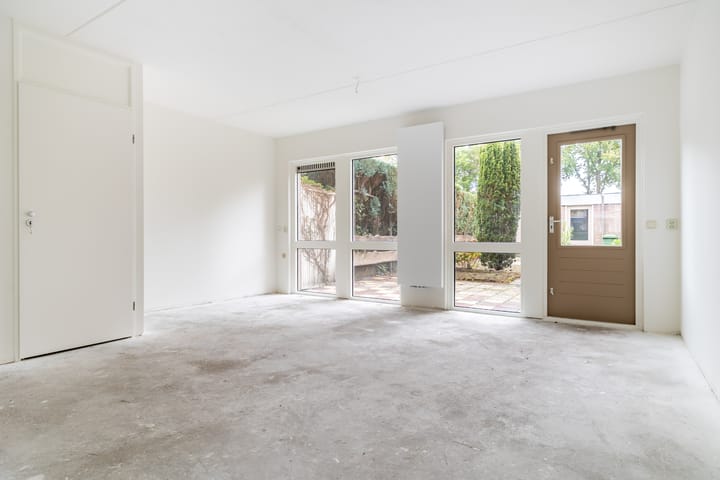 Photo 9 of Loevensteinlaan 2-F