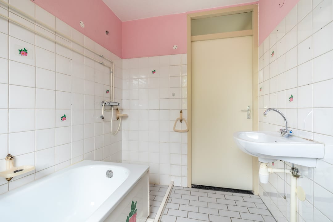 Photo 22 of Loevensteinlaan 2-F